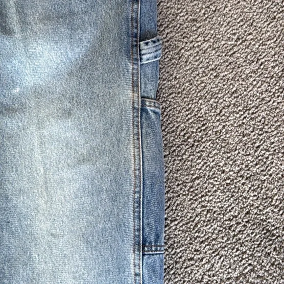 Wolverine Blue Denim Carpenter Style Denim Jeans. Medium Wash. Size 36 X 32. - Picture 2 of 9